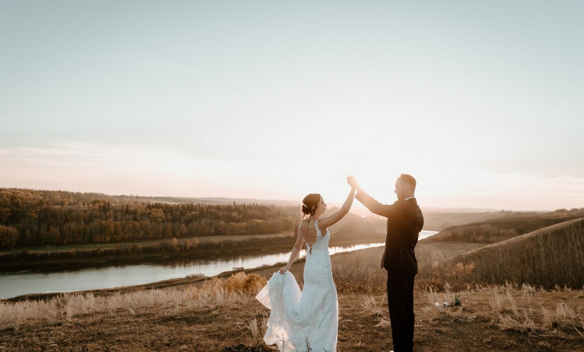 Fall Wedding | Red Deer Wedding | Dezaree Anderson Photography | Central Alberta Wedding Photographer