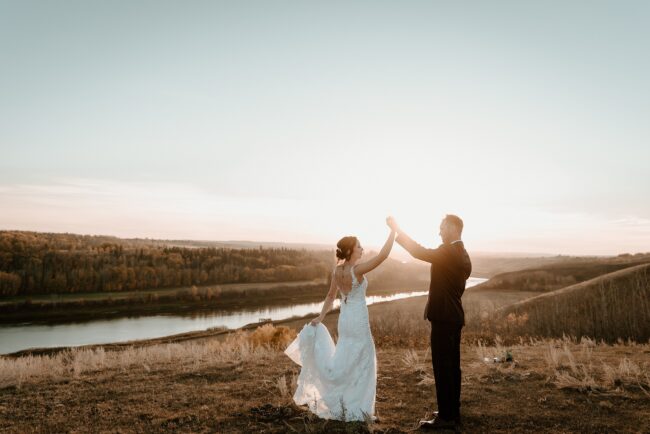 Fall Wedding | Red Deer Wedding | Dezaree Anderson Photography | Central Alberta Wedding Photographer