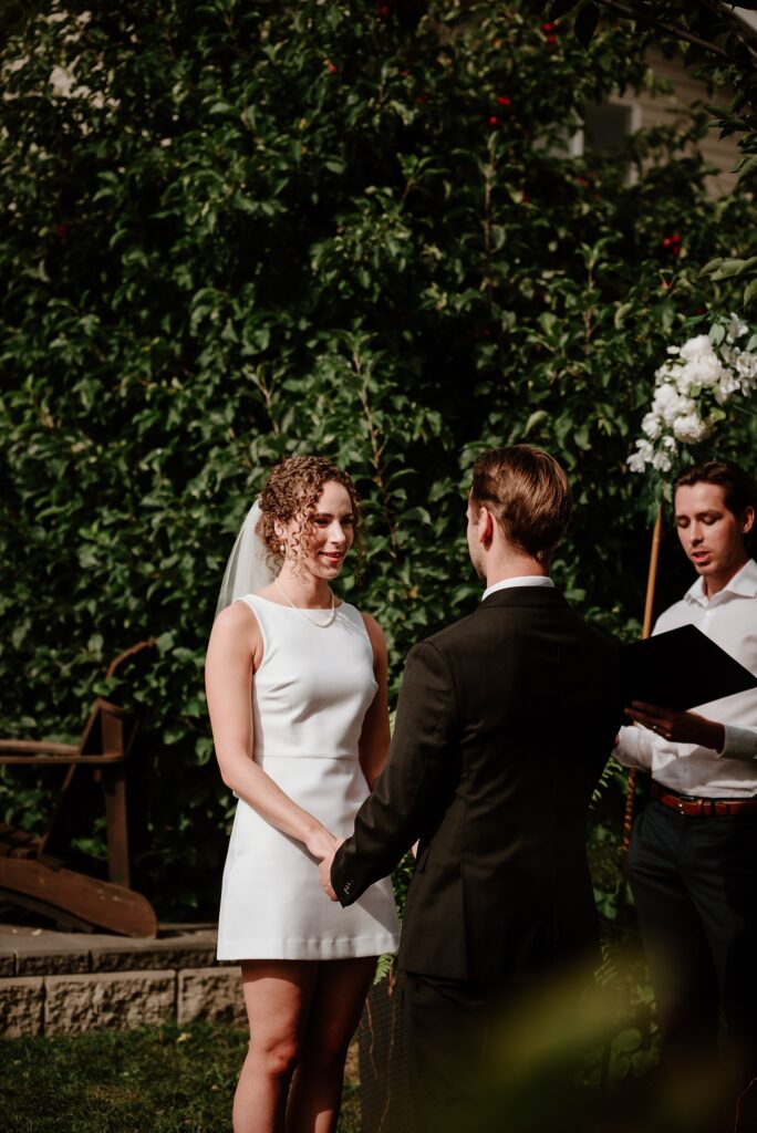 red deer wedding garden 0056