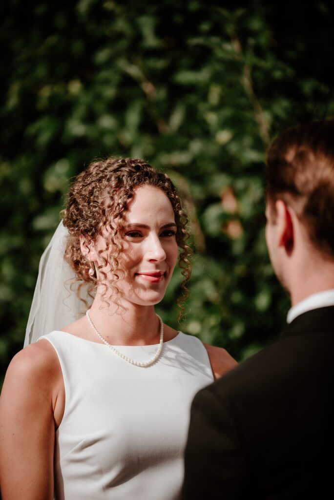 red deer wedding garden 0071