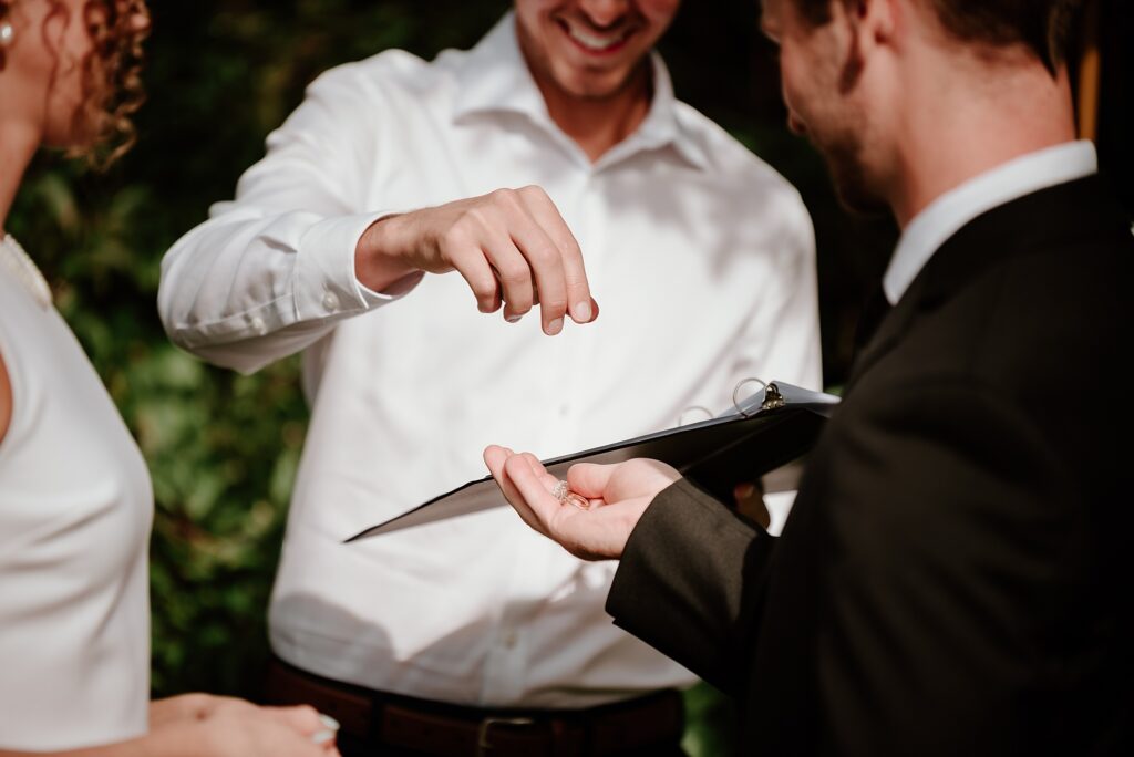 red deer wedding garden 0080