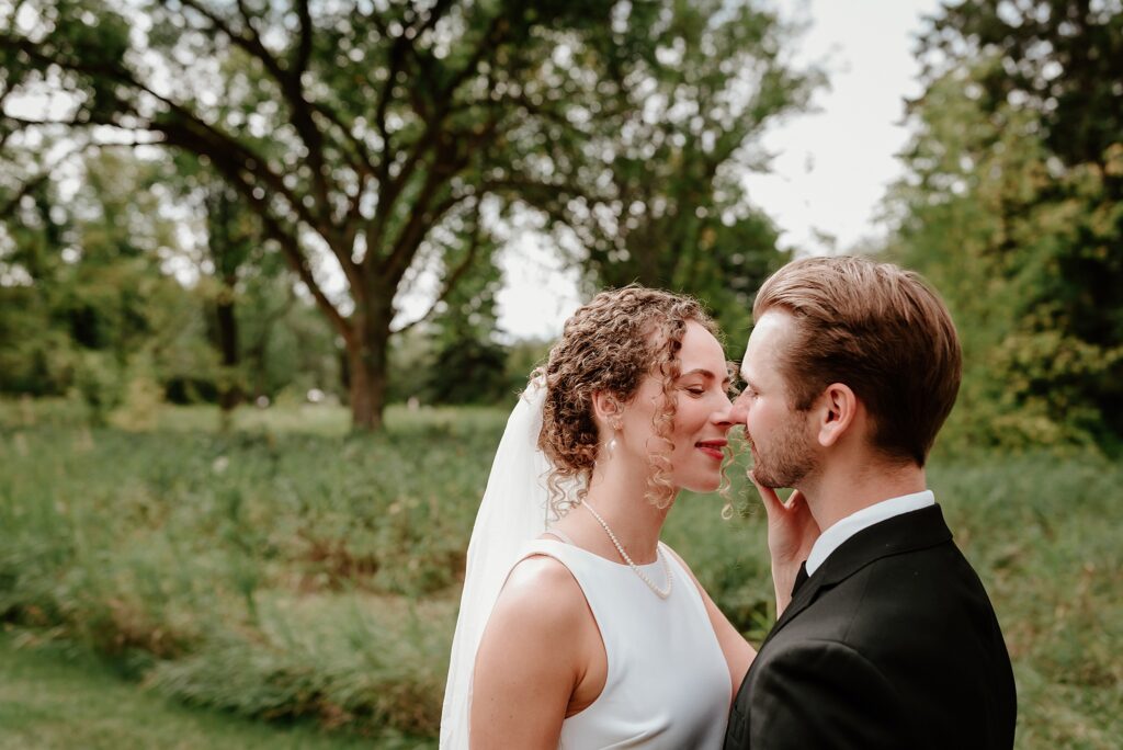 red deer wedding garden 0170