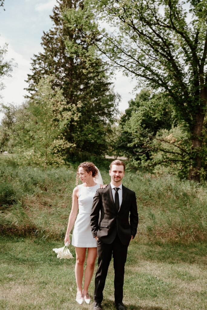 red deer wedding garden 0181