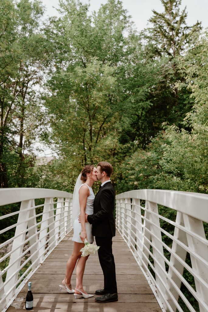 red deer wedding garden 0185