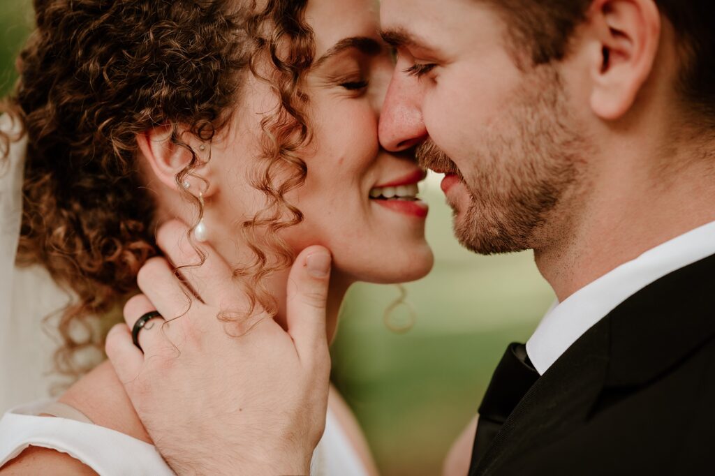 red deer wedding garden 0209